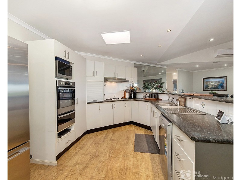 35 Uplands Court, Tallai QLD 4213