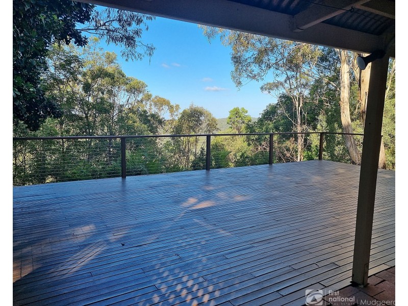 59 Saunders Drive, Bonogin QLD 4213