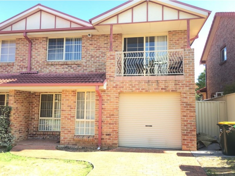 8B Aukane, Green Valley NSW 2168