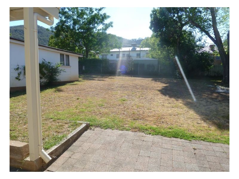 16 Sapphire Crescent, Tamworth NSW 2340