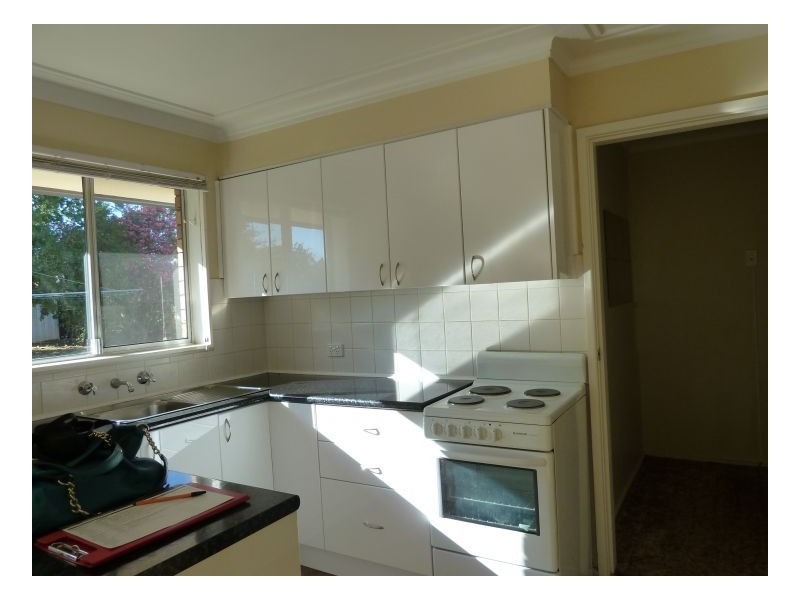 15 John Street, Tamworth NSW 2340