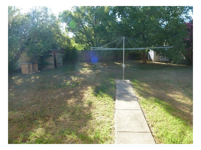 15 John Street, Tamworth NSW 2340