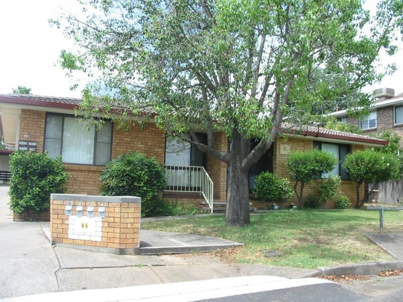 4/86 Rawson Avenue, Tamworth NSW 2340
