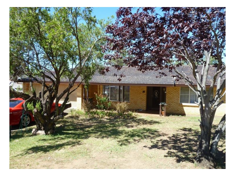 1 Raglan Street, Tamworth NSW 2340