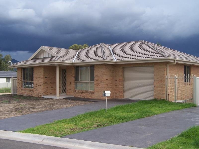 22B Wagonia Drive, Kootingal NSW 2352