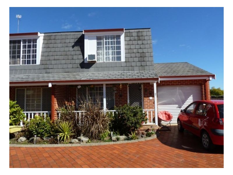 2/3 Gunn Place, Tamworth NSW 2340