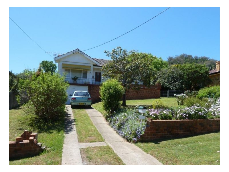 12 Burnside Avenue, Tamworth NSW 2340
