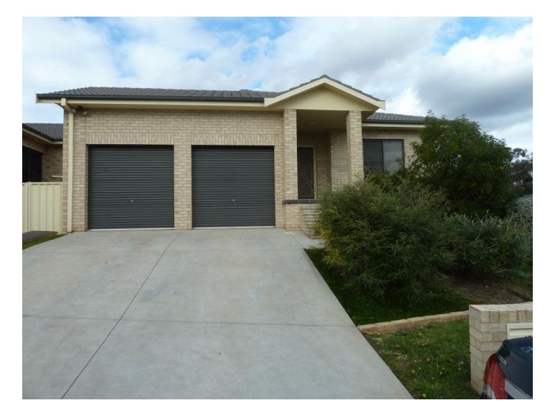 12 Conimbla Crescent, Tamworth NSW 2340