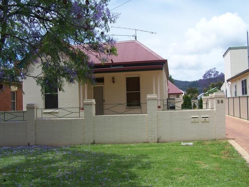 1/28 Crown Street, Tamworth NSW 2340