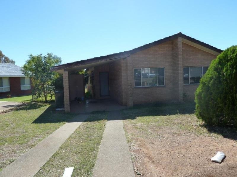 1/52 Petra Avenue, Tamworth NSW 2340