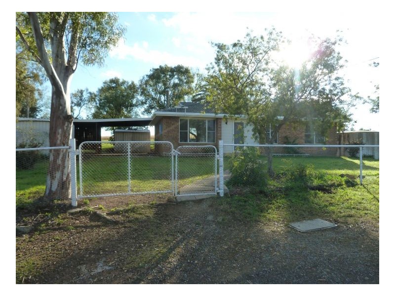 Oxley Lane, Westdale NSW 2340