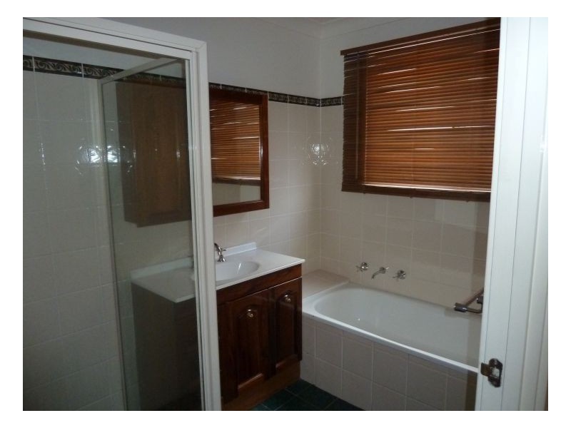 80 Edward Street, Tamworth NSW 2340