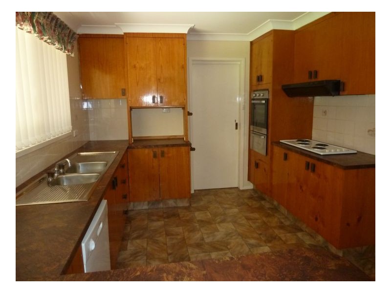 80 Edward Street, Tamworth NSW 2340