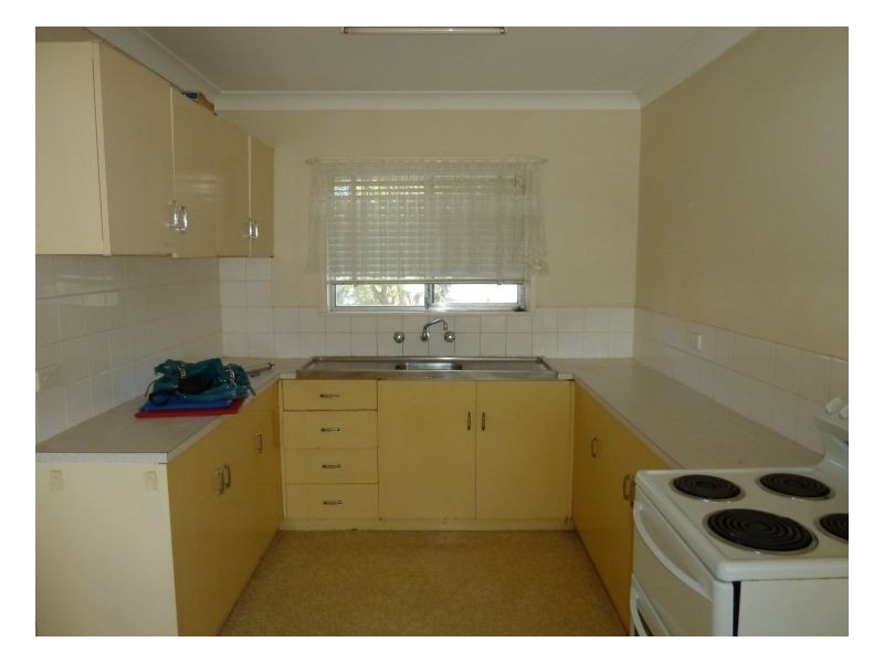2/4 Jonathan Street, Tamworth NSW 2340
