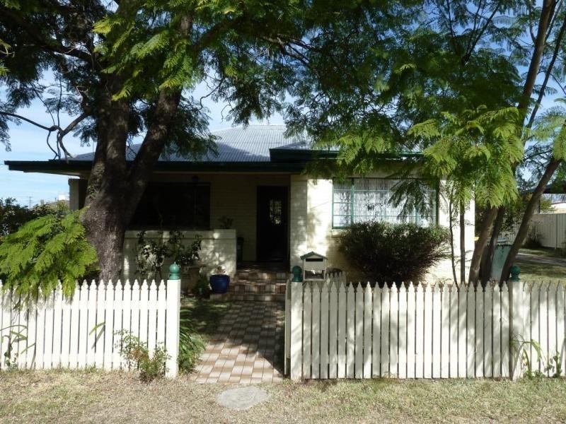 5 Preston Avenue, Tamworth NSW 2340