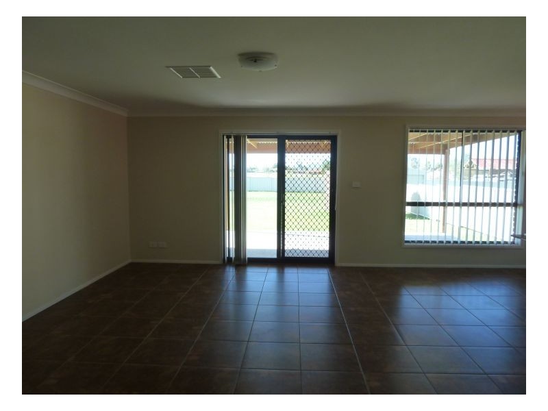 29 Lindsay Road, Westdale NSW 2340