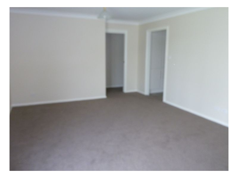 6B Iris Close, Kootingal NSW 2352