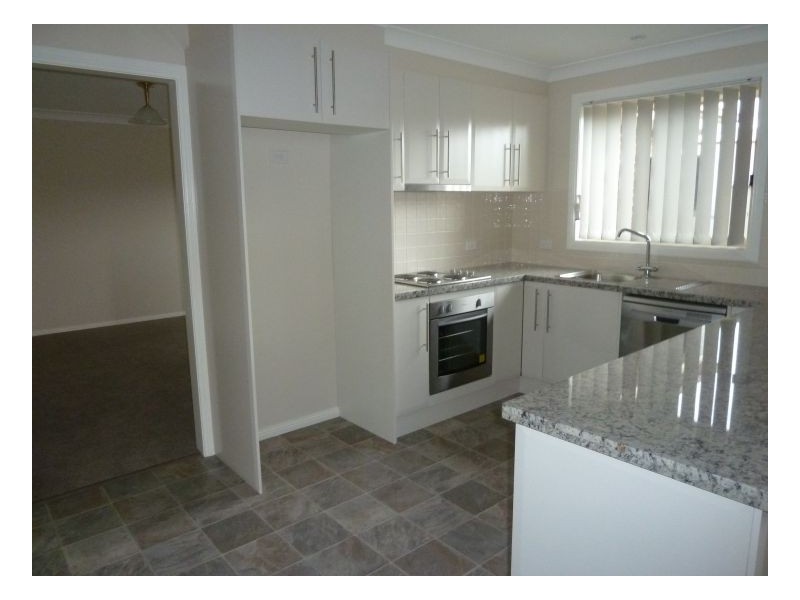 6A Iris Close, Kootingal NSW 2352