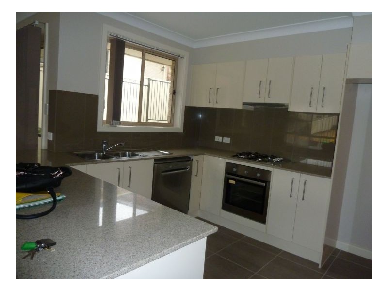 10A Conimbla Crescent, Tamworth NSW 2340