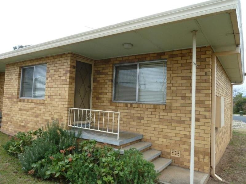 1/29 Karloo Street, Tamworth NSW 2340