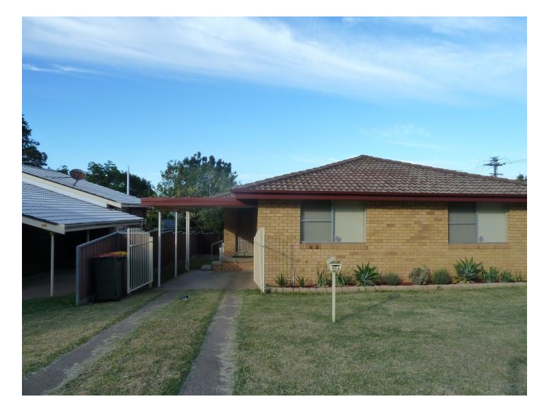 19A Brolga Crescent, Tamworth NSW 2340