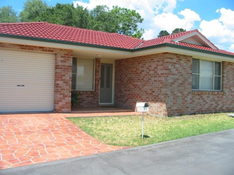 7/27 White Street, Tamworth NSW 2340