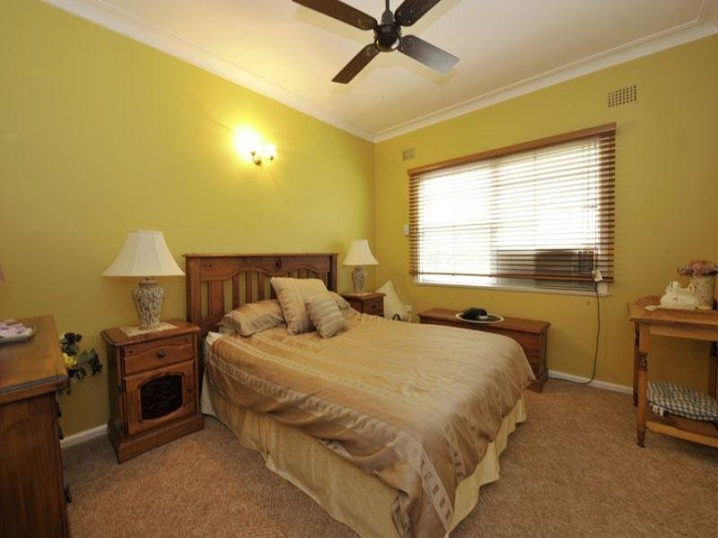 South Tamworth NSW 2340