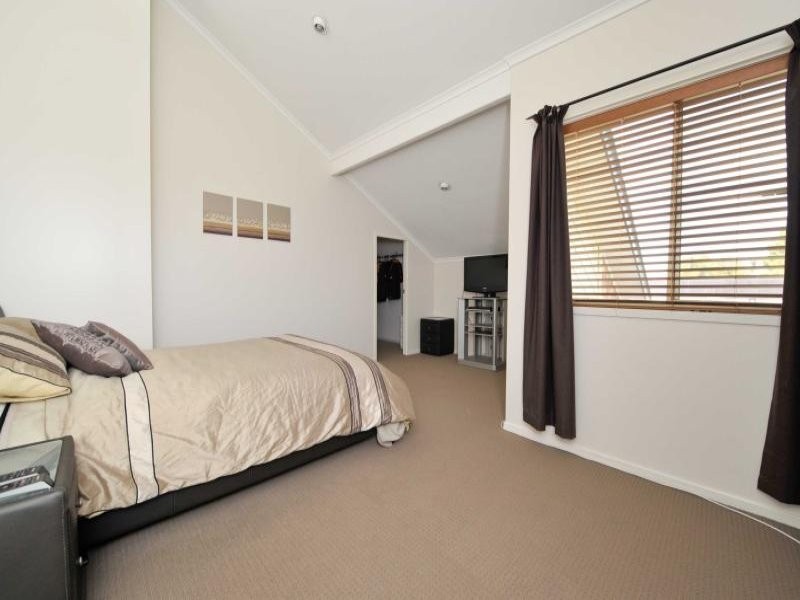 32 Ford Street, Tamworth NSW 2340