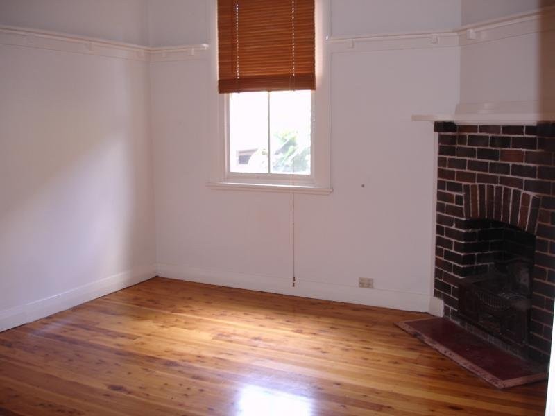 92 Crown Street, Tamworth NSW 2340