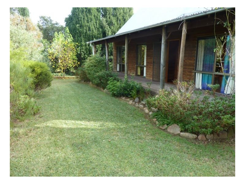 16 Boronia  Drive, Calala NSW 2340