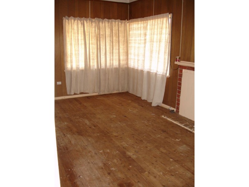 8 Florida Street, Tamworth NSW 2340