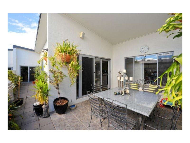 1/50 Peregrine Avenue, Tamworth NSW 2340