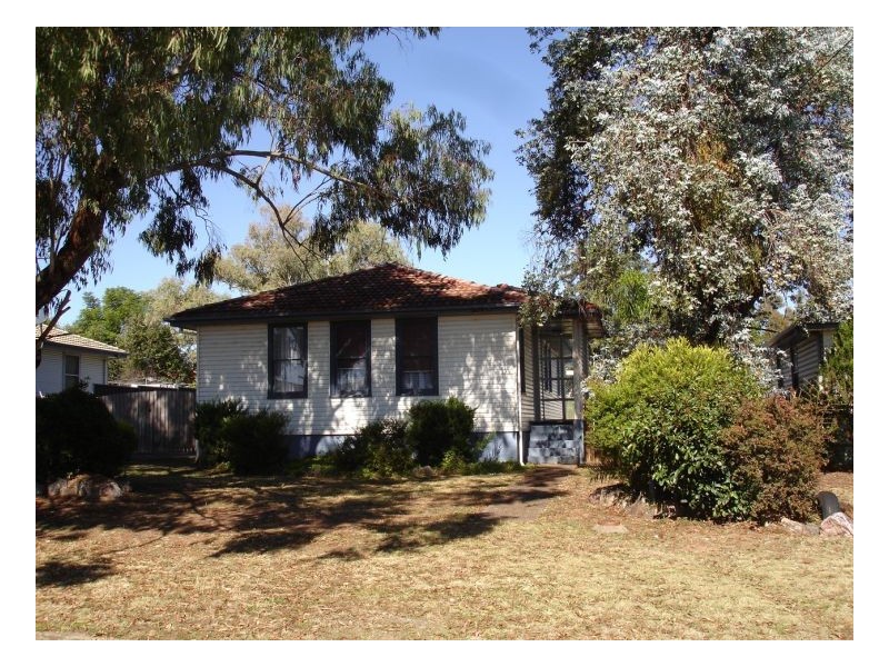 79 Susanne Street, Tamworth NSW 2340