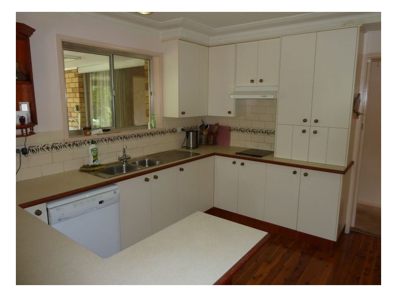 11 Minimurra Crescent, Tamworth NSW 2340