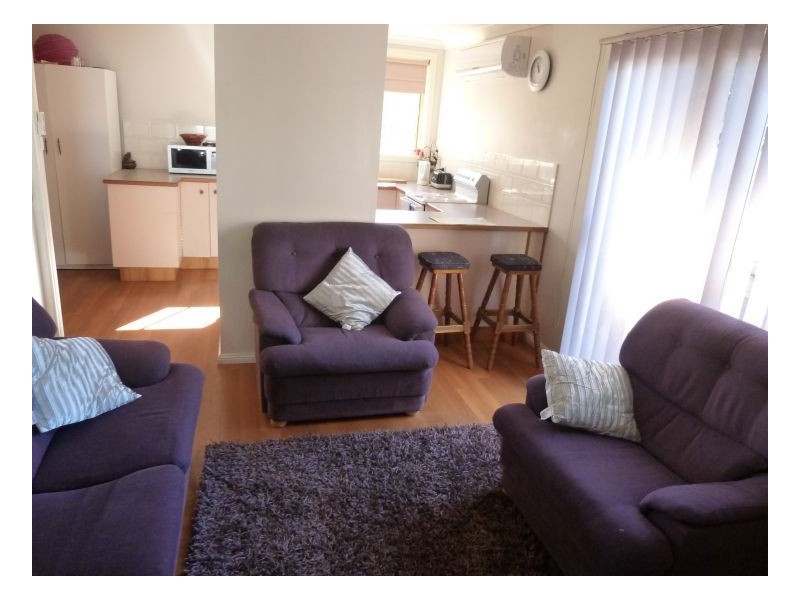 2/8 Curlew Crescent, Oxley Vale NSW 2340