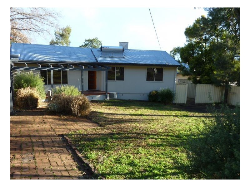 5 Rosedale Avenue, Tamworth NSW 2340