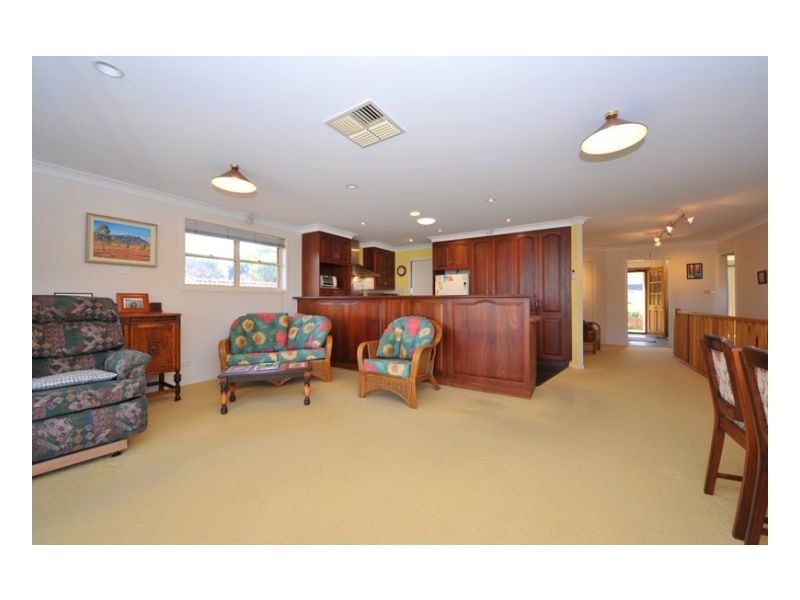 9 Shrewsbury Avenue, Tamworth NSW 2340