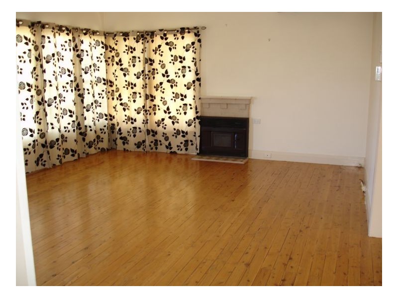 3 Kent Street, Tamworth NSW 2340