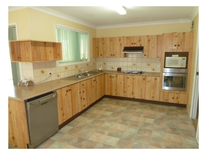 106 Raglan Street, Tamworth NSW 2340