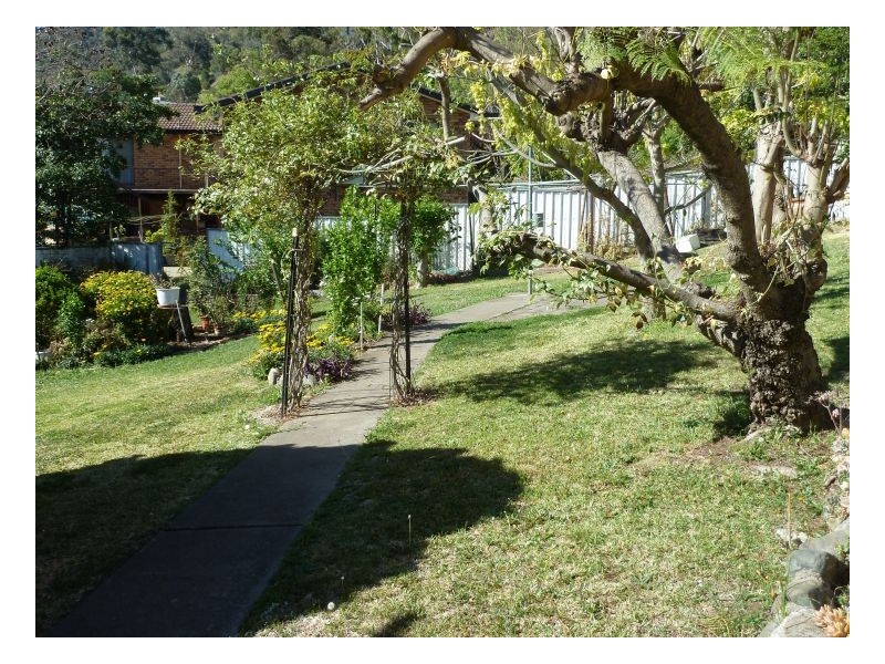 106 Raglan Street, Tamworth NSW 2340