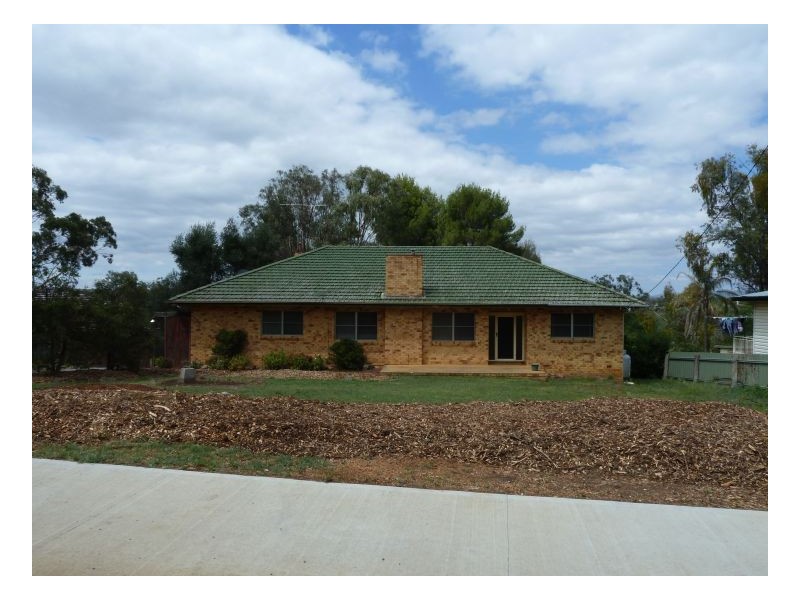 491 Armidale Road, Tamworth NSW 2340