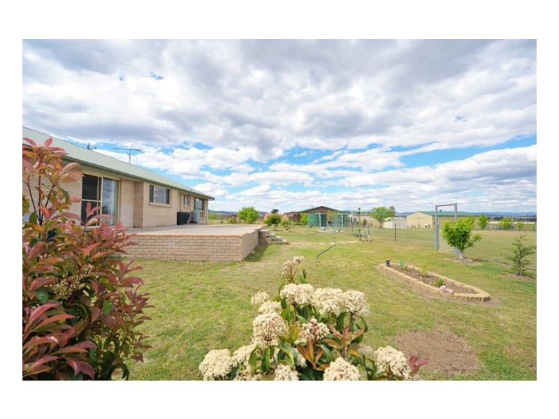 1 Worboys Road, Tamworth NSW 2340