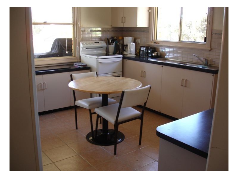 1 & 2 65 Phillip Street, Tamworth NSW 2340