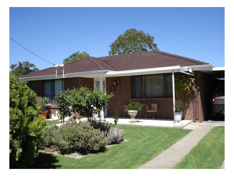 69 Warral Road, Tamworth NSW 2340