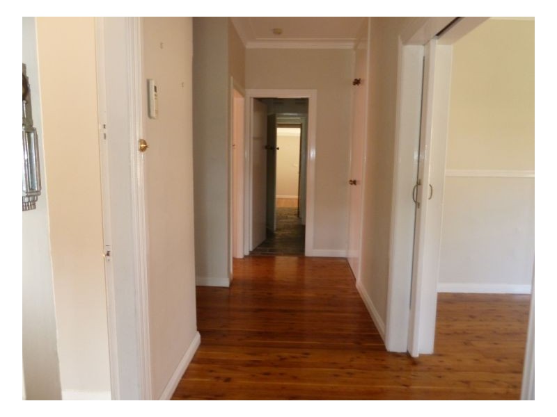 197 Carthage Street, Tamworth NSW 2340