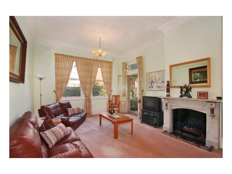 138 Carthage Street, Tamworth NSW 2340