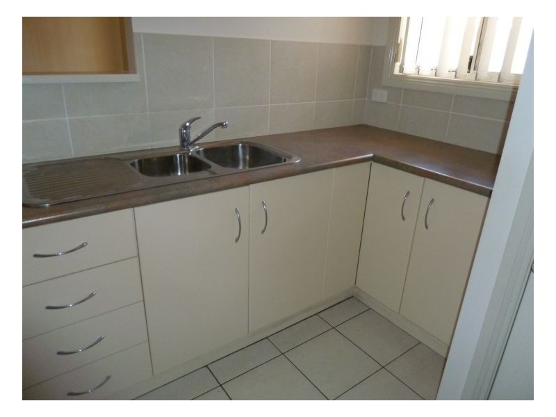 2/4 Gorman Street, Tamworth NSW 2340