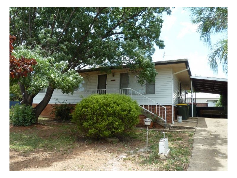 31 Murray Street, Tamworth NSW 2340