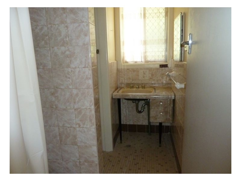 2/16 Nurraba Street, Tamworth NSW 2340