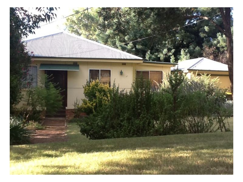 76 North Street, Tamworth NSW 2340